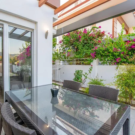 Tala 5 Villa *